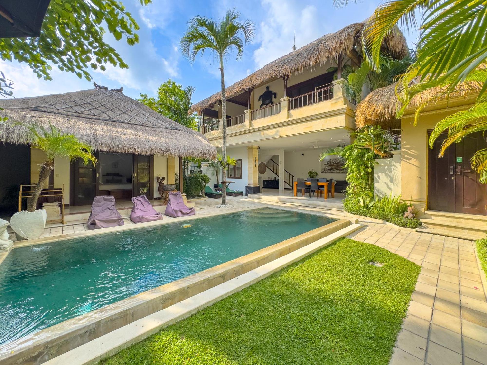 Villa Bugis Kayu Aya Seminyak 客房 照片