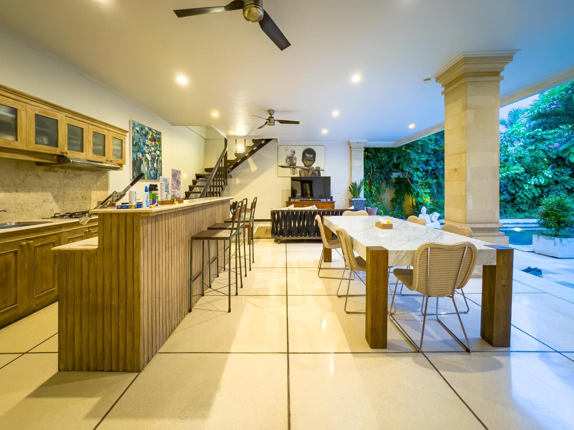 Villa Bugis Kayu Aya Seminyak 客房 照片