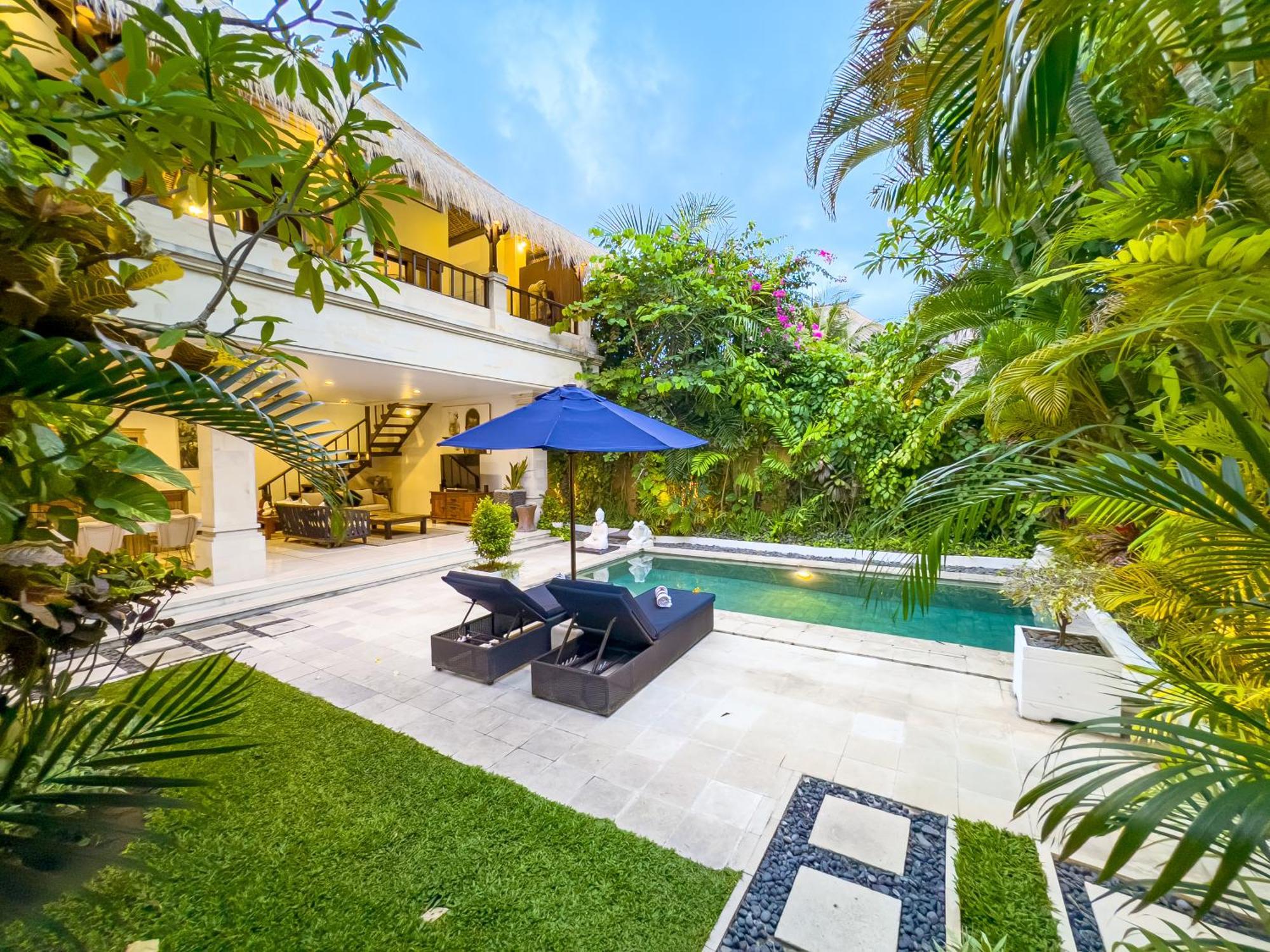 Villa Bugis Kayu Aya Seminyak 客房 照片