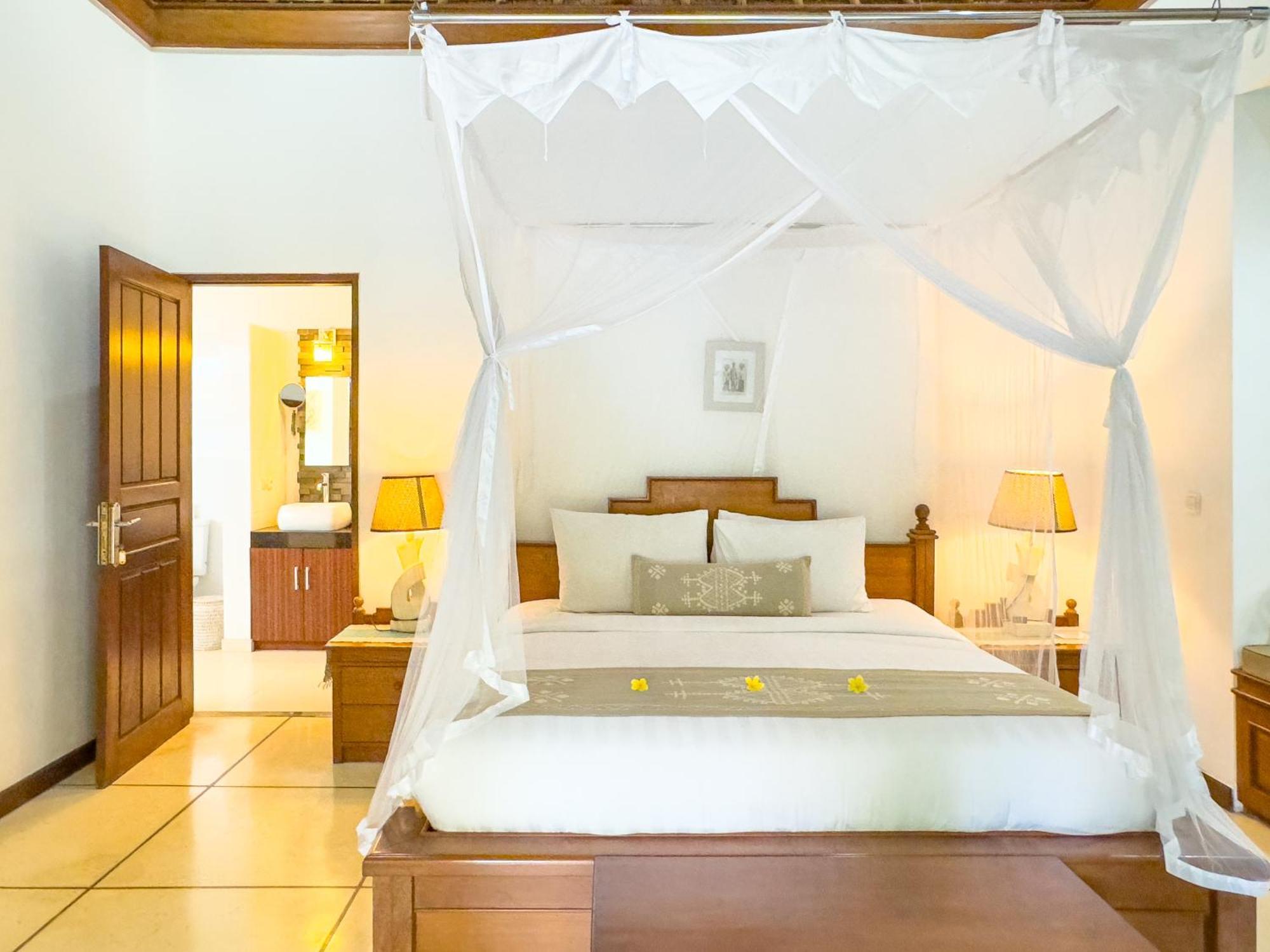 Villa Bugis Kayu Aya Seminyak 客房 照片