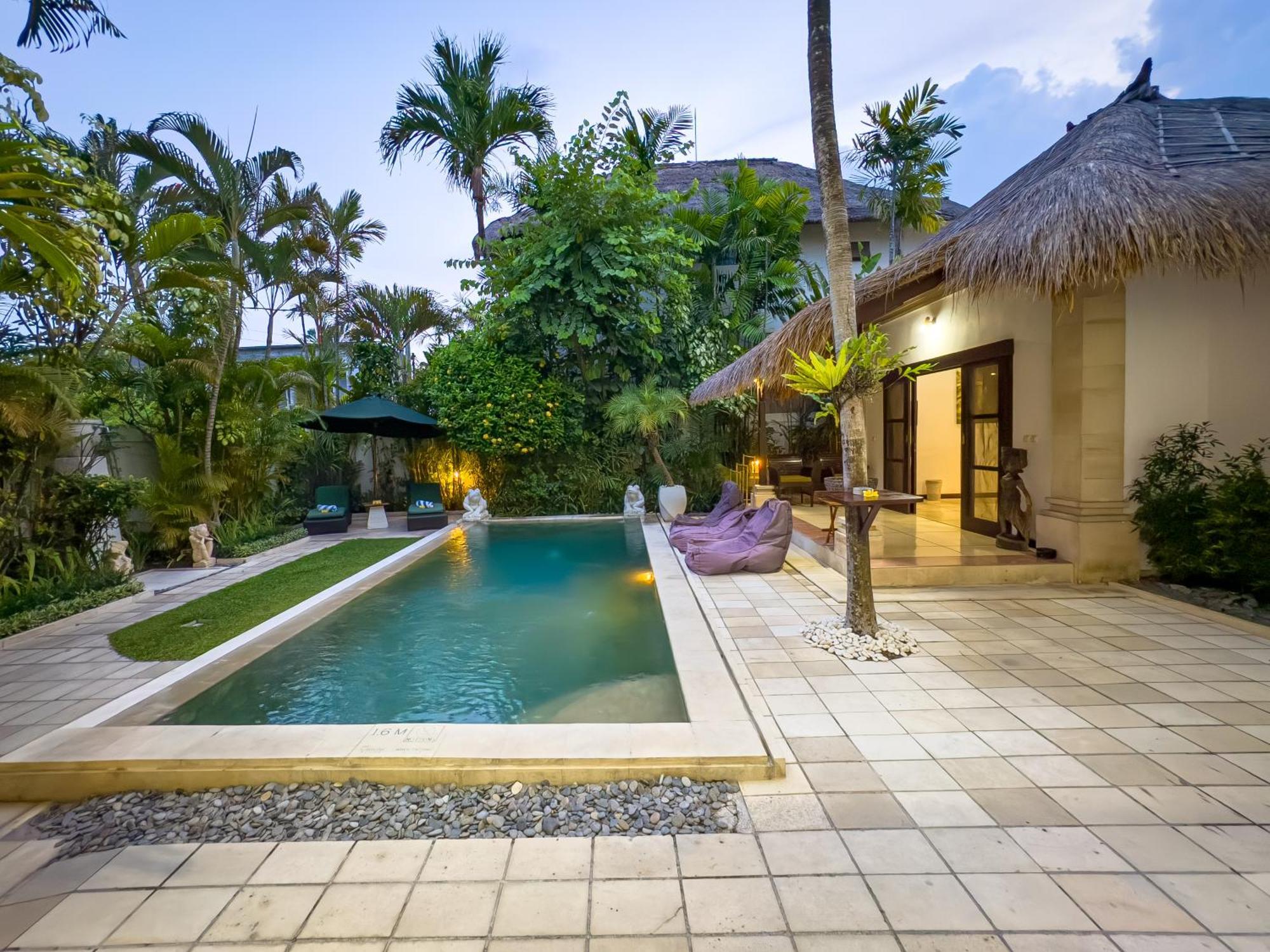 Villa Bugis Kayu Aya Seminyak 客房 照片