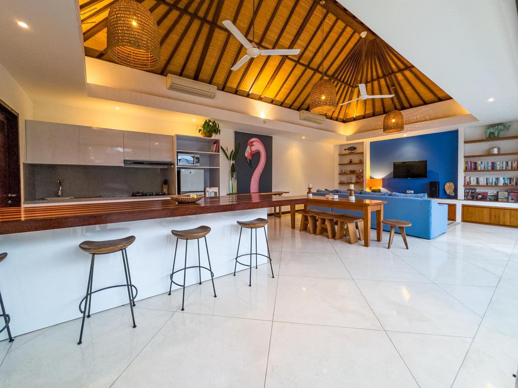 Villa Bugis Kayu Aya Seminyak 客房 照片